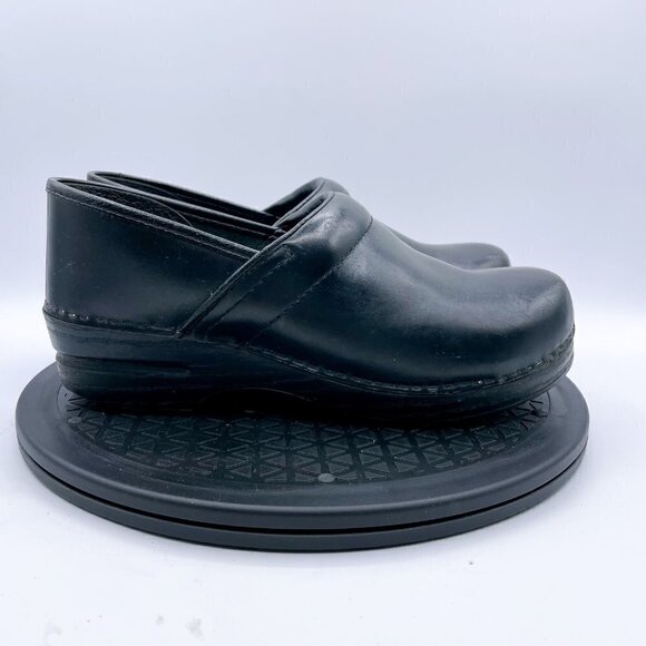 Dansko clogs black Womens size 41 or US 10.5 - 11 - Picture 1 of 10